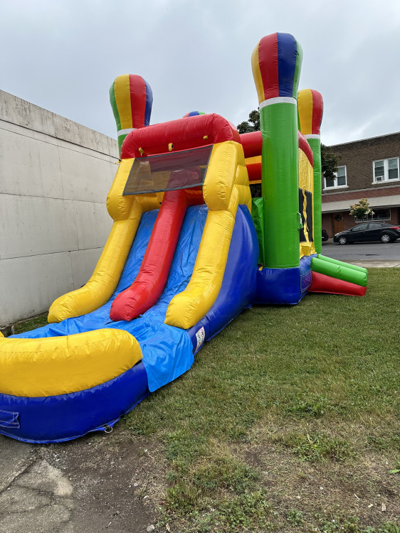 28' Balloon Bounce House Wet or Dry Water Slide Combo